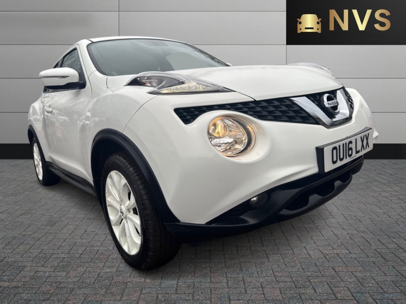 2016 Nissan Juke 1.2 Dig-T Acenta Premium in White — image 1
