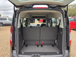 2018 Ford Grand Tourneo Connect Side Loading Ramp Switch Conversion Wav Wheelchair Accessible Vehicle 1.5 Tdci Zetec in Grey — image 6