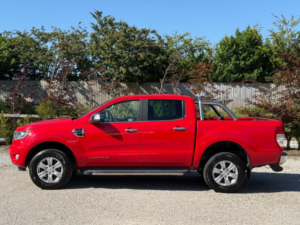 2020 Ford Ranger 2.0 Ecoblue Limited in Red — image 5