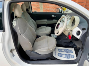 2010 Fiat 500 1.2 Lounge Euro 5 (s/s) 3dr in White — image 3