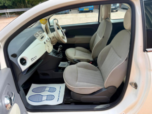 2010 Fiat 500 1.2 Lounge Euro 5 (s/s) 3dr in White — image 4