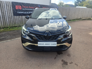 2024 Renault Captur 1.6 E-Tech Engineered Hybrid 145 Auto My22 in Black — image 2