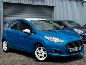 2016 Ford Fiesta 1.25 Zetec Blue Edition Euro 6 5dr in Blue — image 2