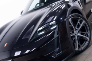 2021 Porsche Taycan Performance Plus 93.4kwh 4 Cross Turismo Auto 4WD 5dr in Black — image 5