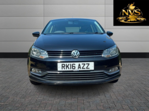 2016 Volkswagen Polo 1.2 Tsi Bluemotion Tech Se Design in Black — image 2