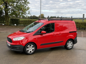 2016 Ford Transit Courier 1.5 Tdci Trend in Red — image 6