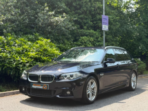 2013 BMW 5 Series 2.0 520d M Sport Touring in Black — image 4