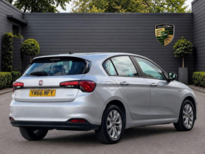 2017 Fiat Tipo 1.4 T-Jet Easy Plus Euro 6 (s/s) 5dr in Grey — image 5