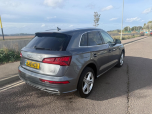 2018 Audi Q5 2.0 Tdi S Line S Tronic Quattro Euro 6 (s/s) 5dr in Grey — image 3