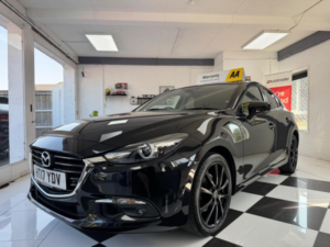 2017 Mazda Mazda3 2.0 Skyactiv-G Sport Nav Euro 6 (s/s) 5dr in Black — image 2