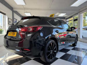 2017 Mazda Mazda3 2.0 Skyactiv-G Sport Nav Euro 6 (s/s) 5dr in Black — image 3