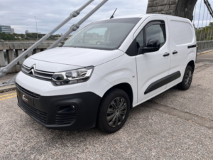 2022 Citroen Berlingo 1.5 Berlingo Van M Bluehdi 100 6-Speed Manual 1000 Enterprise Pro in White — image 5