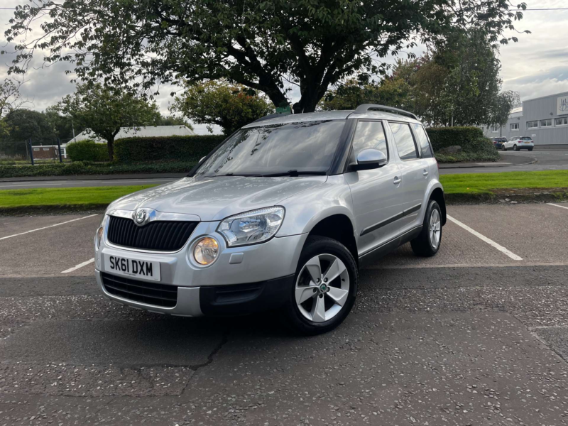 2012 Skoda Yeti 2.0 Yeti S Tdi Cr 4x4 4WD 5dr in Silver — image 1