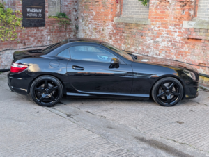 2016 Mercedes-Benz Slk 2.1 Slk250d Amg Sport in Black — image 5