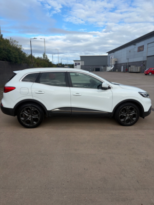 2017 Renault Kadjar 1.2 Tce Dynamique S Nav SUV 5dr Petrol Manual Euro 6 (s/s) (130 Ps) in White — image 6