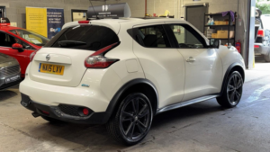 2015 Nissan Juke 1.5 Dci Tekna Diesel White 5dr Panroof+black Pack+low Tax+9 Stamps in White — image 6