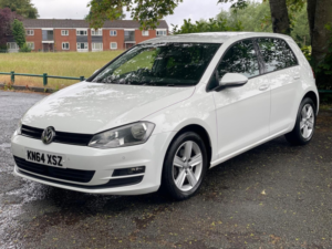 2014 Volkswagen Golf 1.6 Tdi Bluemotion Tech Match DSG Euro 5 (s/s) 5dr in White — image 3