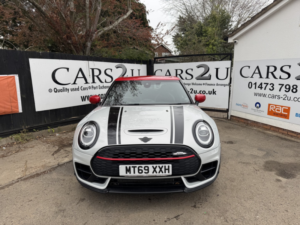 2019 MINI Clubman 2.0 Clubman John Cooper Works 306hp in Silver — image 5