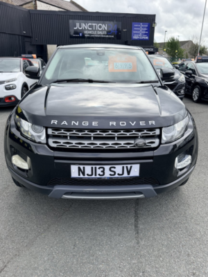 2013 Land Rover Range Rover Evoque 2.2 Sd4 Pure in Black — image 2