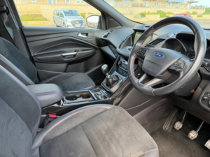 2018 Ford Kuga 1.5 Tdci St-Line SUV 5dr Diesel Manual Euro 6 (s/s) (120 Ps) in Black — image 5
