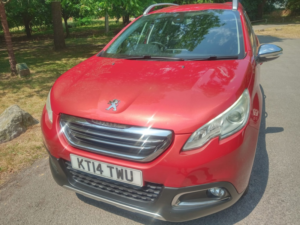 2014 Peugeot 2008 1.6 E-Hdi Allure in Red — image 2