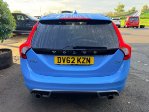 2012 Volvo V60 2.0 D4 R-Design Estate 5dr Diesel Manual Euro 5 (s/s) (163 Ps) in Blue — image 3