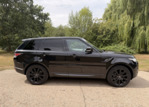 2016 Land Rover Range Rover Sport 3.0 Sdv6 Hse Dynamic in Black — image 5