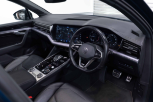2021 Volkswagen Touareg 3.0 Tdi V6 Black Edition Tiptronic 4motion Euro 6 (s/s) 5dr in Blue — image 6