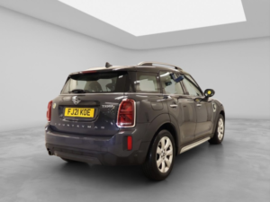 2021 MINI Countryman 1.5 10kwh Cooper Se Classic SUV 5dr Petrol Plug-In Hybrid Auto All4 Euro 6 (s/s) (222 Ps) in Grey — image 5