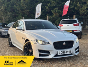 2017 Jaguar Xf