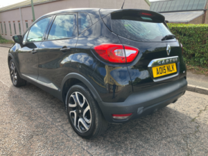 2015 Renault Captur 1.5 Dci Dynamique Medianav SUV 5dr Diesel Edc Euro 5 (90 Ps) in Black — image 5
