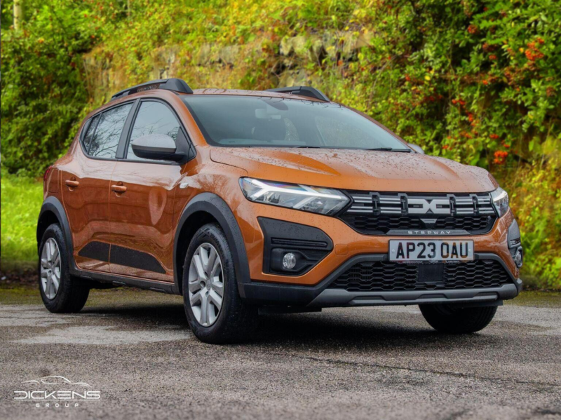 2023 Dacia Sandero Stepway 1.0 Tce Expression Euro 6 (s/s) 5dr in Orange — image 1