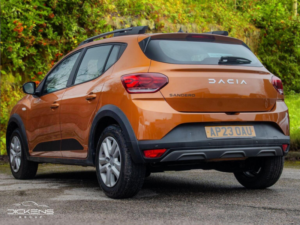 2023 Dacia Sandero Stepway 1.0 Tce Expression Euro 6 (s/s) 5dr in Orange — image 5