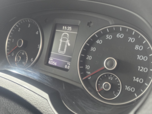 2011 Volkswagen Sharan 2.0 Tdi Bluemotion Tech Se in Black — image 4