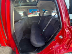 2012 Honda Jazz 1.4 I-Vtec Ex Euro 5 5dr in Red — image 5