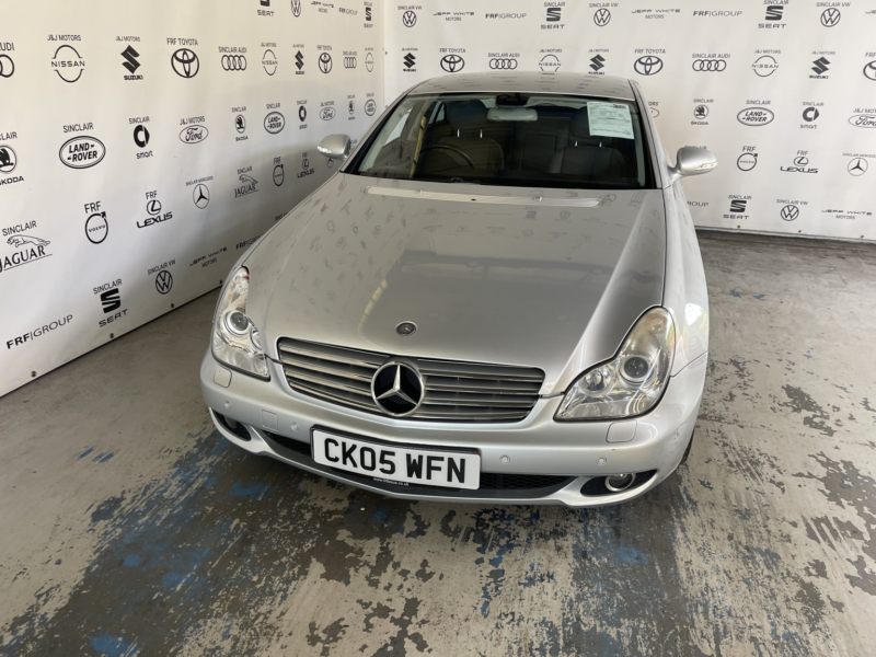2005 Mercedes-Benz Cls 3.5 Cls350 in Silver — image 1
