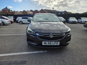 2016 Vauxhall Astra 1.4 I Energy in Grey — image 2