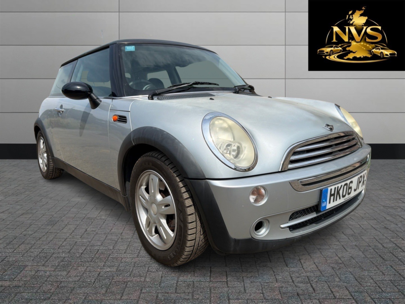 2006 MINI Hatch 1.6 Cooper Hatch in Silver — image 1