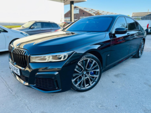 2022 BMW 7 Series 3.0 730d Mht M Sport Auto Euro 6 (s/s) 4dr in Black — image 2