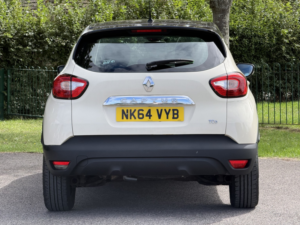 2014 Renault Captur 0.9 Dynamique Medianav Tce 90 Stop & Start in White — image 5
