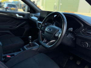 2023 Ford Focus 1.0t Ecoboost St-Line Euro 6 (s/s) 5dr in White — image 2