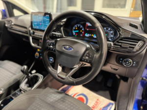 2018 Ford Fiesta 1.0t Ecoboost Titanium Euro 6 (s/s) 5dr in Blue — image 2