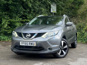 2015 Nissan Qashqai 1.5 Dci N-Tec+ 2WD Euro 6 (s/s) 5dr in Grey — image 4