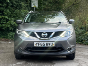 2015 Nissan Qashqai 1.5 Dci N-Tec+ 2WD Euro 6 (s/s) 5dr in Grey — image 5
