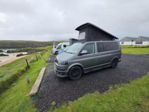2014 Volkswagen Transporter in Grey — image 2