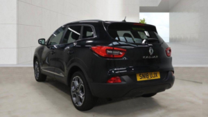 2018 Renault Kadjar 1.2 Tce Dynamique S Nav Euro 6 (s/s) 5dr in Black — image 3