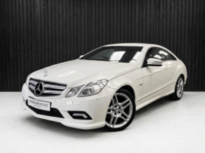 2011 Mercedes-Benz E Class 2.1 E250 Cdi Blueefficiency Sport Tiptronic Euro 5 2dr in White — image 3