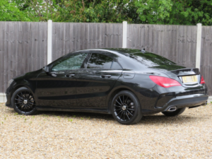 2014 Mercedes-Benz Cla Cla 220 Cdi Amg Sport 4dr Saloon 7g Automatic * Night Package + Privacy Glass + Parktronic * in Black — image 5
