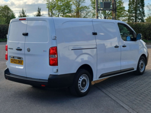 2022 Vauxhall Vivaro 1.5 Vivaro F2900 Dynamic S/s in White — image 3