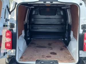 2022 Vauxhall Vivaro 1.5 Vivaro F2900 Dynamic S/s in White — image 5